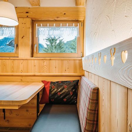 Chalet Pineta Relax Location Canazei Exteriör bild