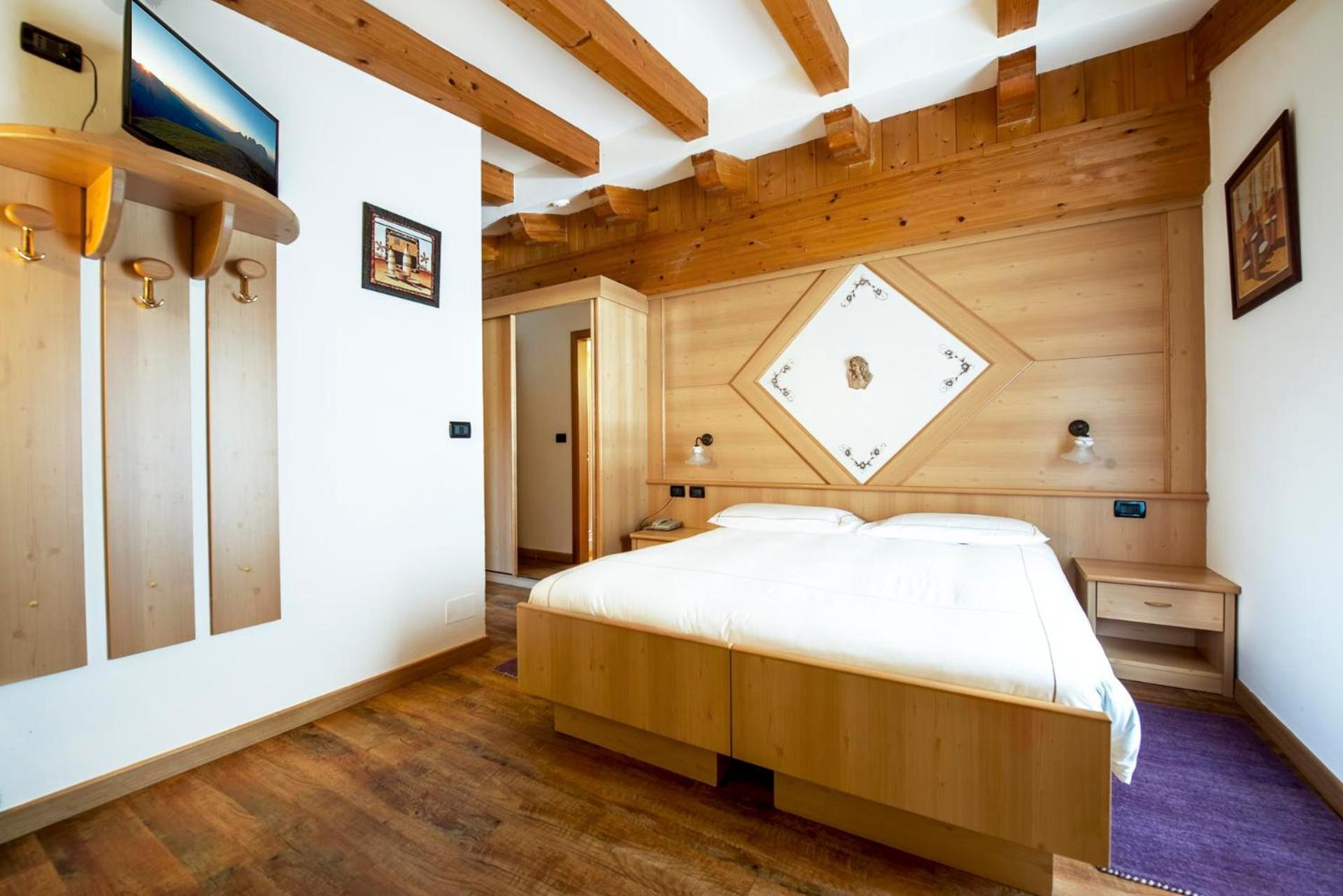 Chalet Pineta Relax Location Canazei Exteriör bild